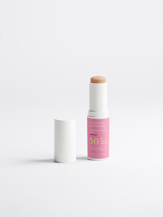 Mineral Suncreen SPF50 Stick with tint